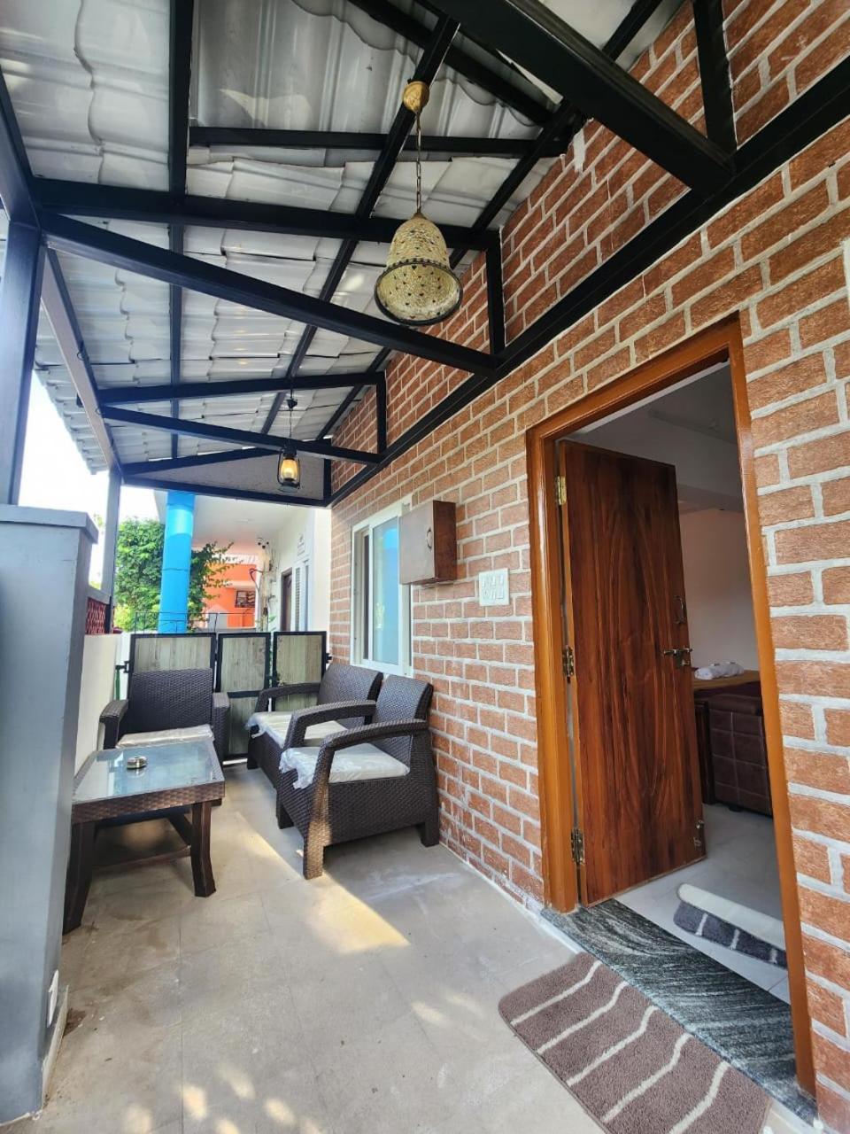 The Little Cabana Beach Stay Mamallapuram Esterno foto